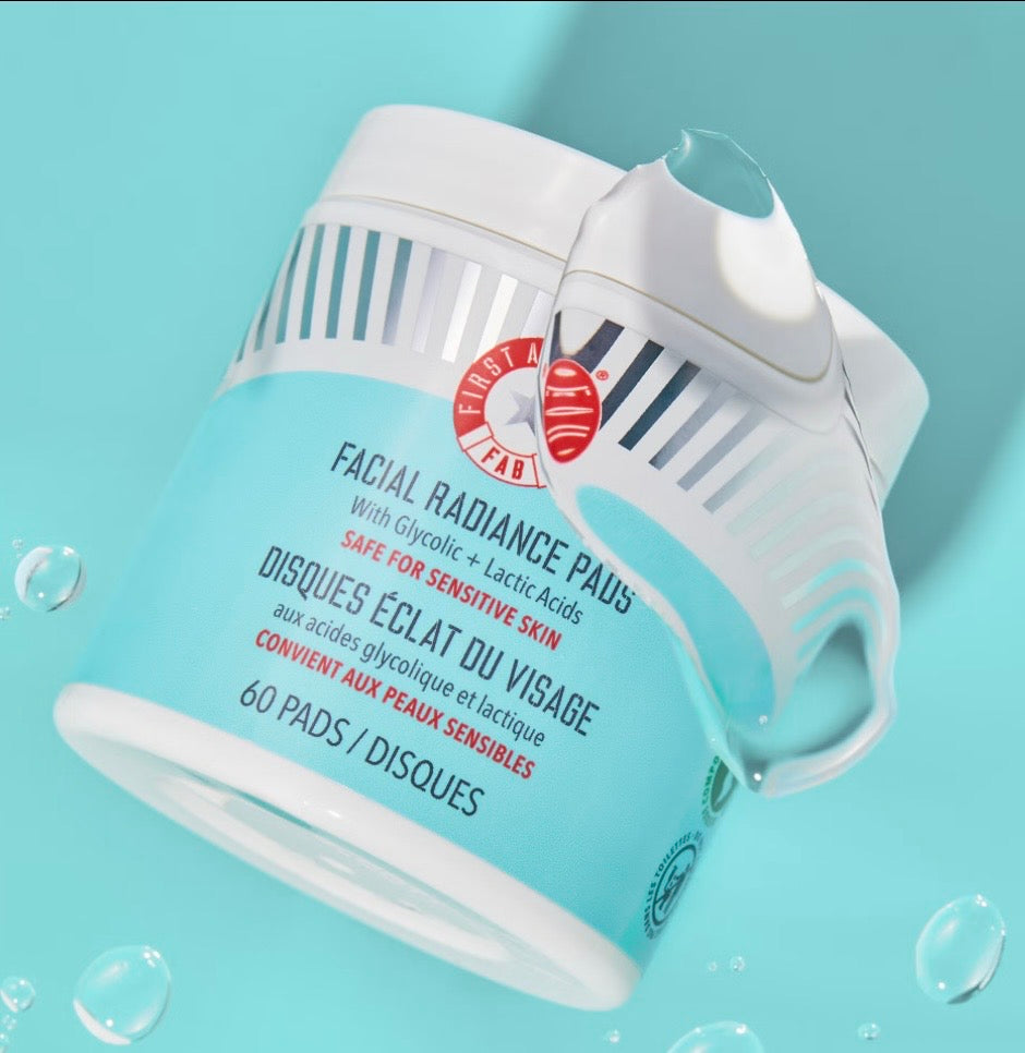 First Aid Beauty- Radiance Pads with Glycolic + Lactic Acids