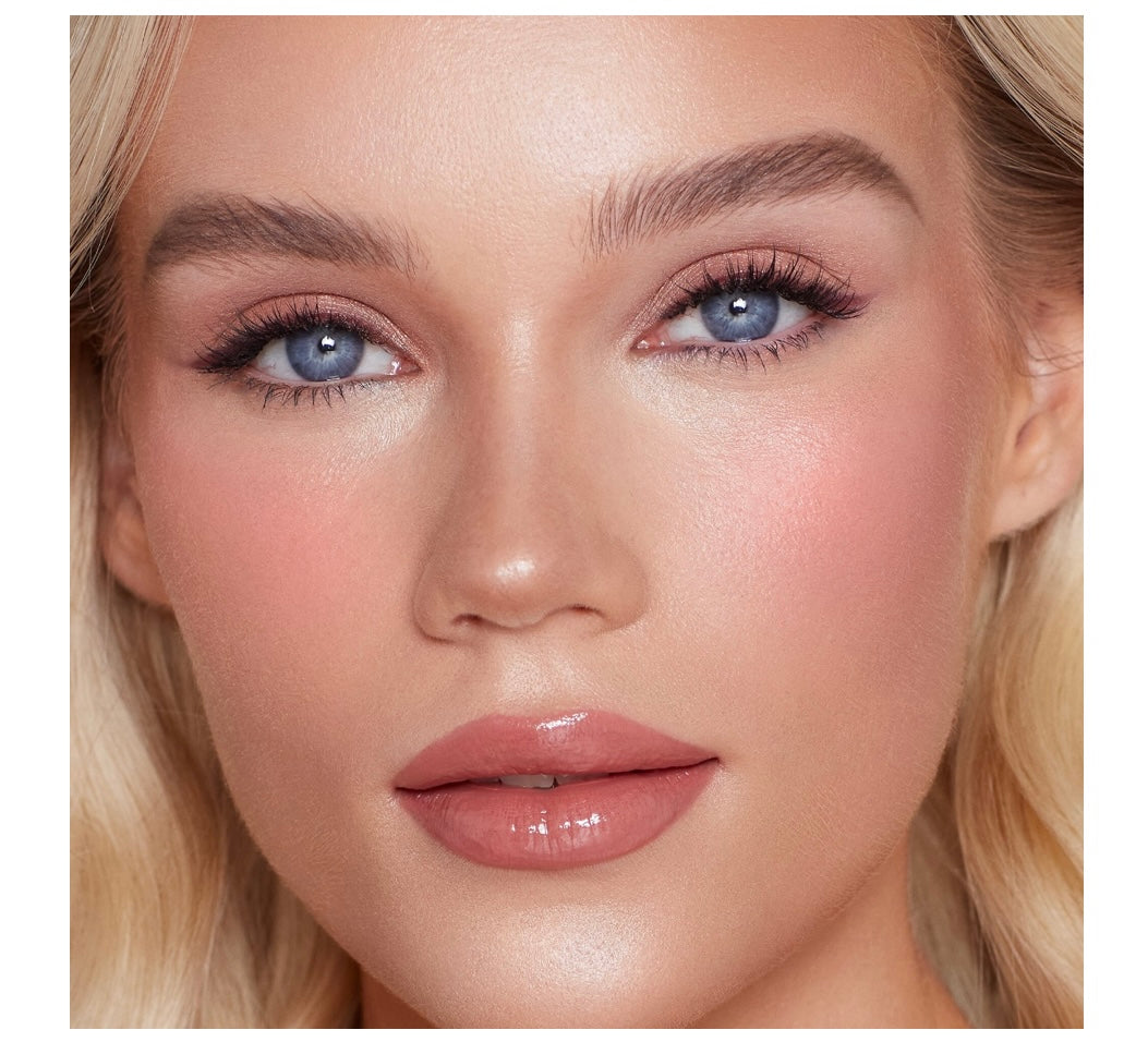 Charlotte Tilbury- Matte Beauty Blush Wand