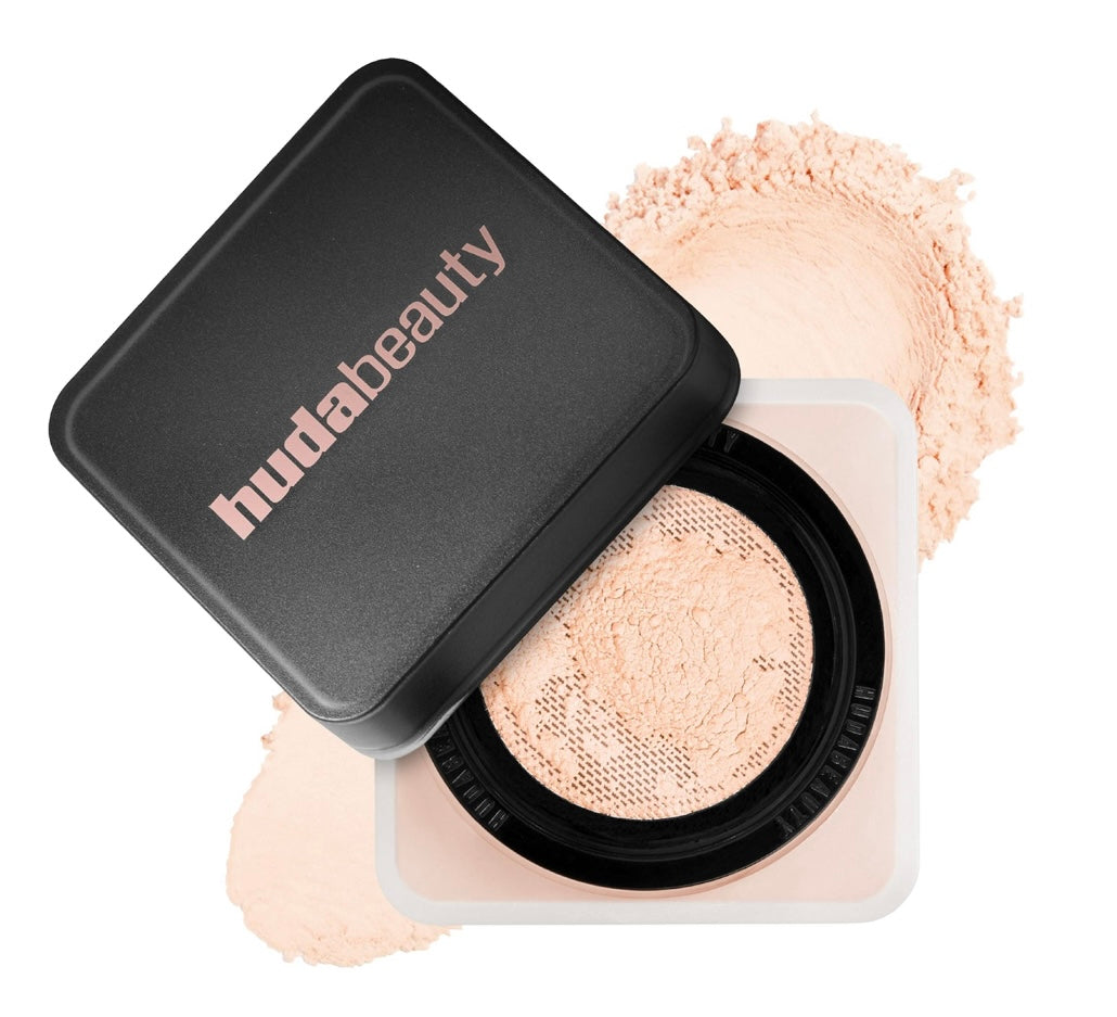 Huda Beauty-Easy Bake Blurring Loose Powder
