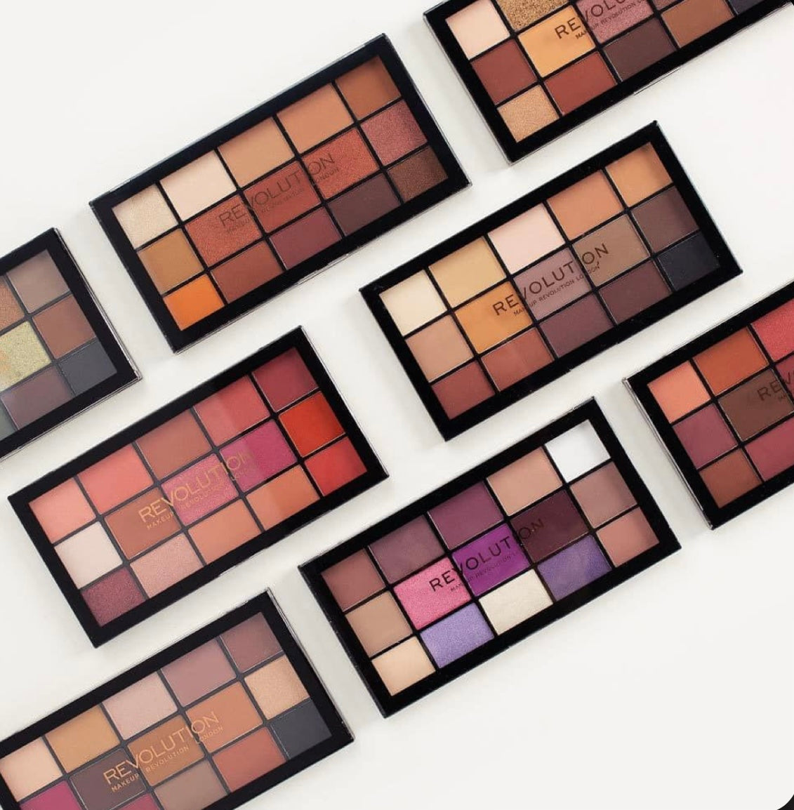 Revolution-Reloaded Eyeshadow Palette