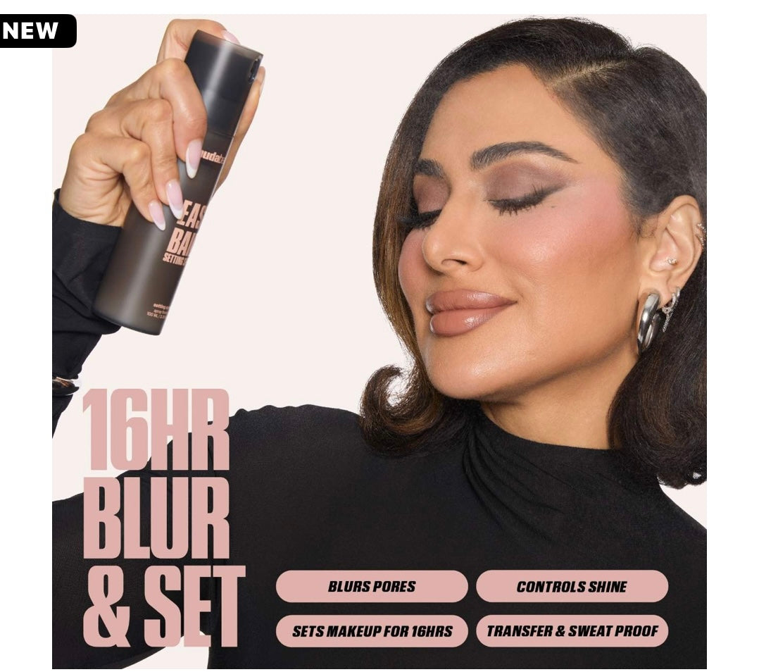Huda Beauty- Easy Bake Blurring Setting Spray