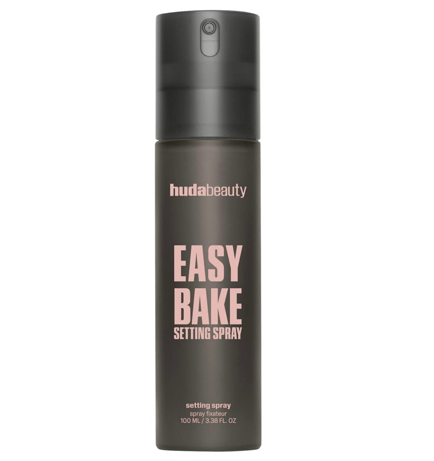 Huda Beauty- Easy Bake Blurring Setting Spray
