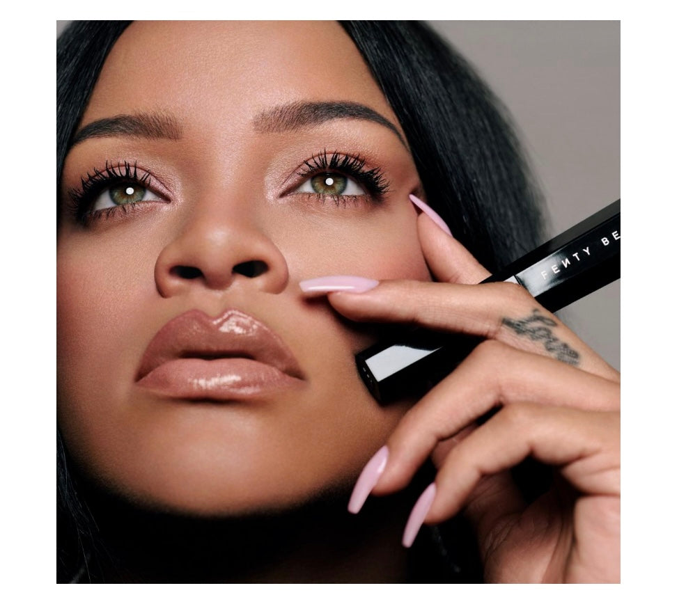 Fenty Beauty- Hella Thicc Volumizing Mascara