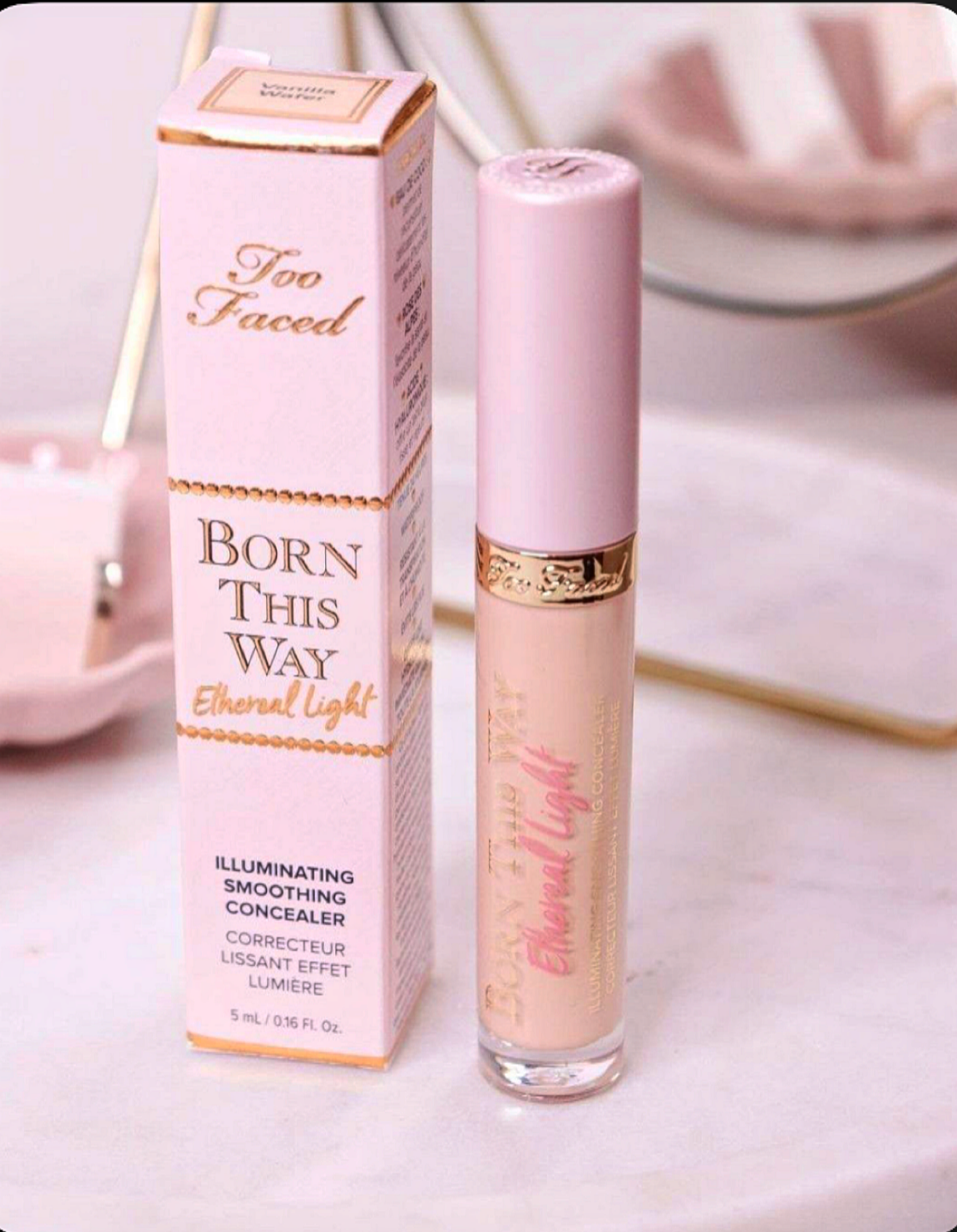 Too Faced- Born This Way Ethereal Light Illuminating Smoothing Concealer