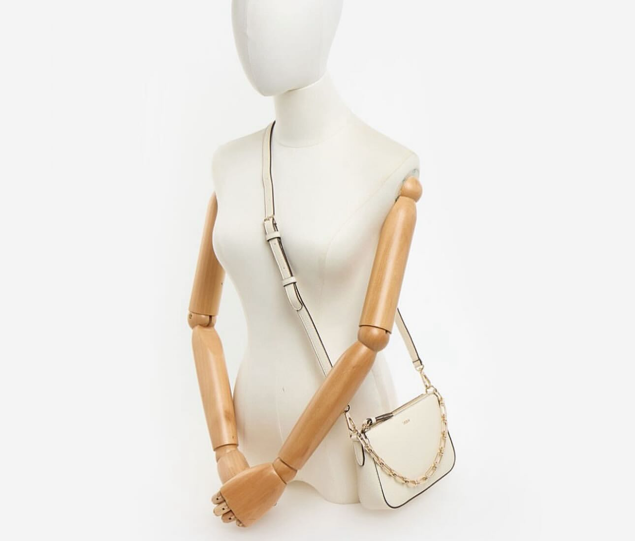 DKNY- Crossbody & Shoulder