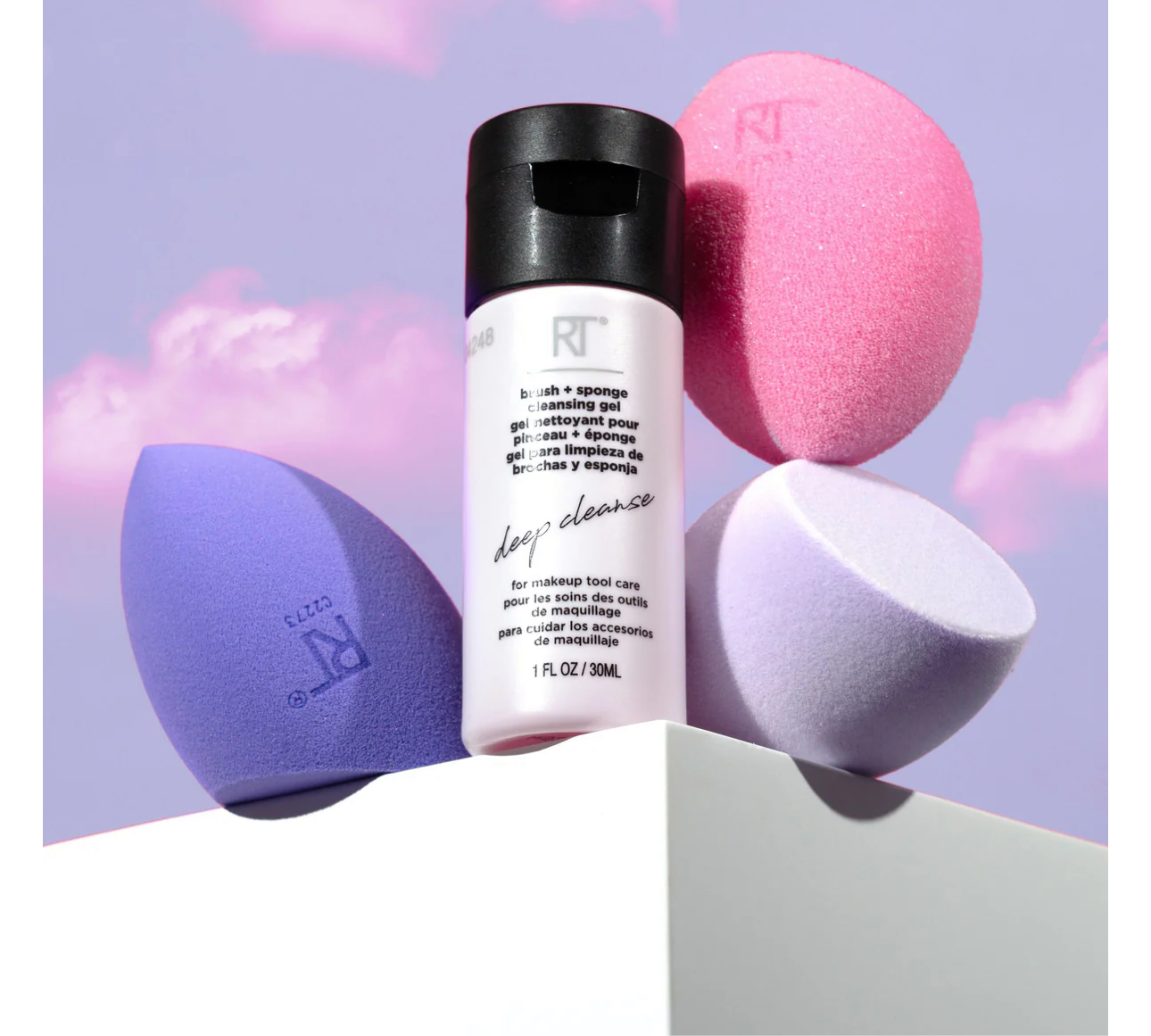 REAL TECHNIQUES®- LIMITED EDITION
blend + cleanse set