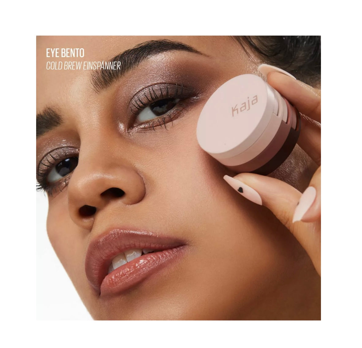 Kaja- Beauty Bento Stacked Eyeshadow Trio