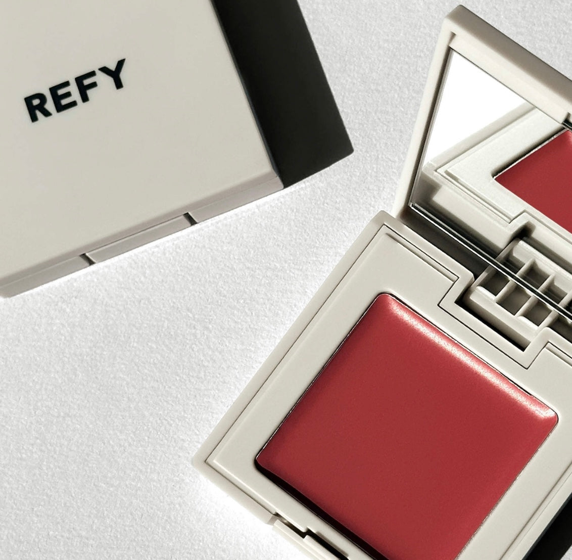 REFY- Cream Blush