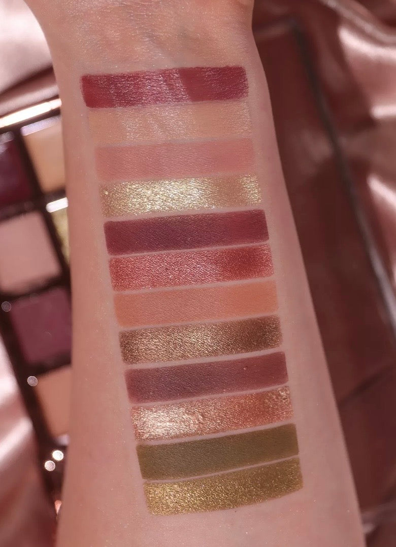 Revolution- The True Icon Bronze Eyeshadow Palette