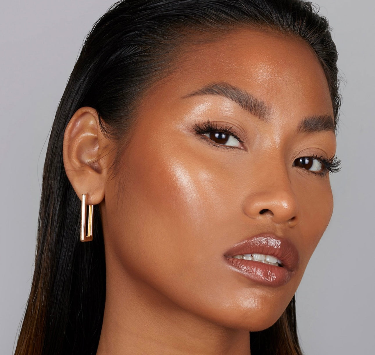 REFY- Gloss Highlighter