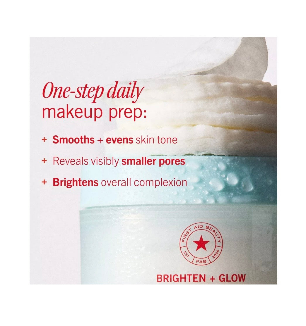 First Aid Beauty- Radiance Pads with Glycolic + Lactic Acids