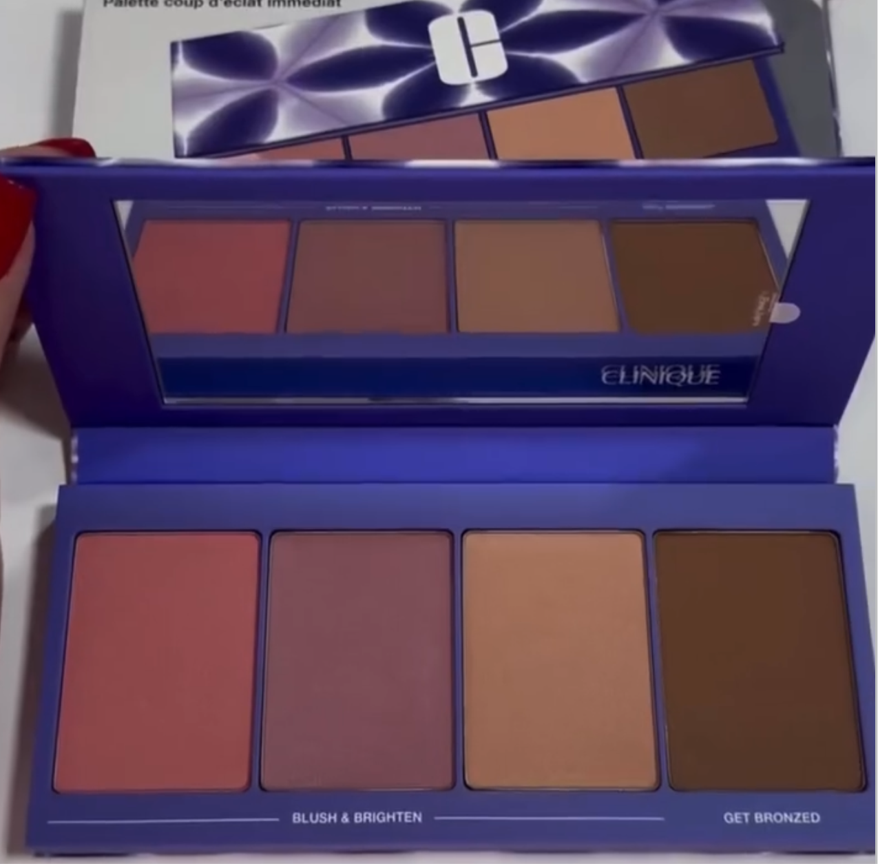 Clinique- GOOD TO GLOW All-in-one face palette