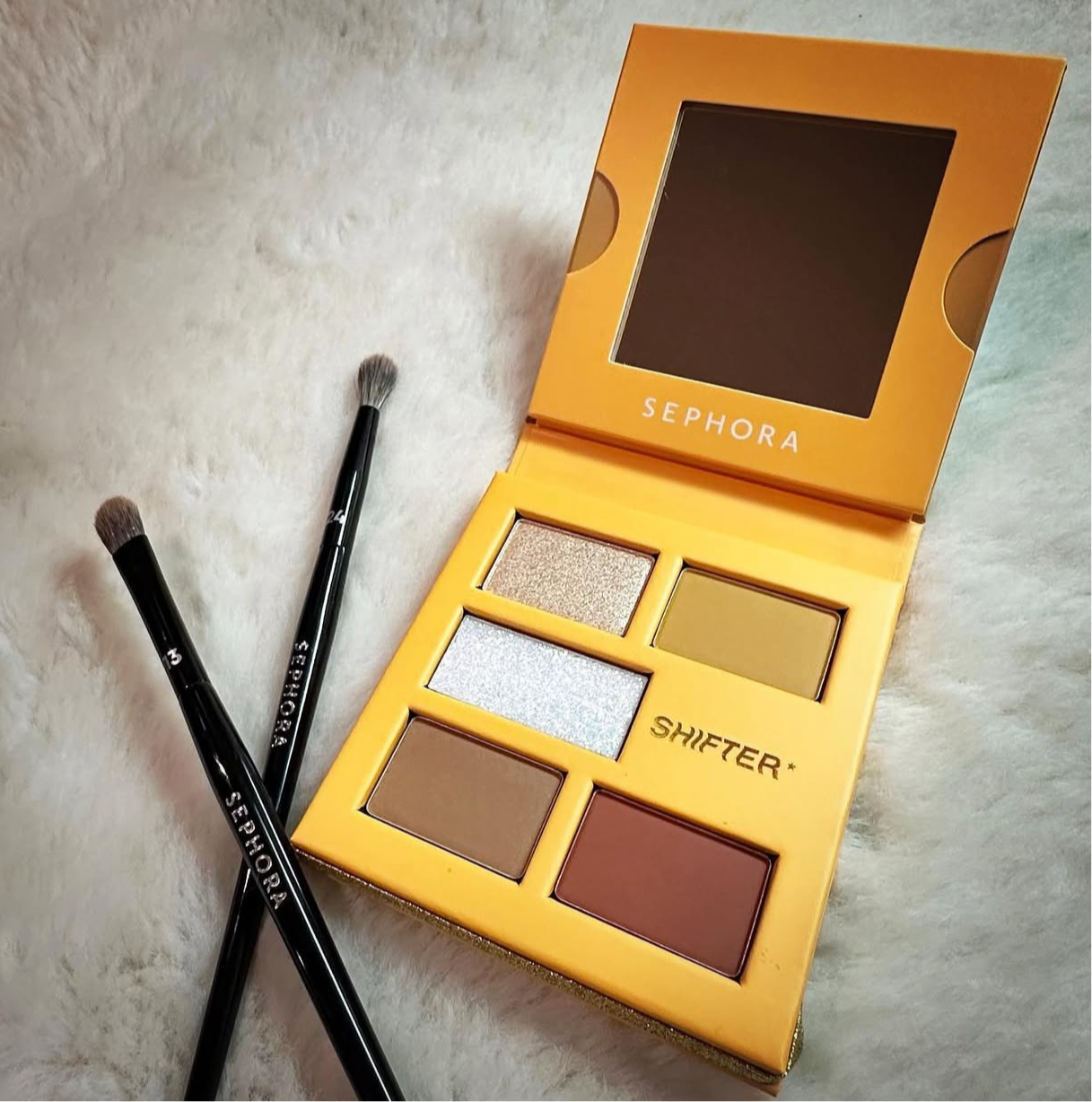 Sephora- Color Shifter Strange Botanicals Eyeshadow Palette