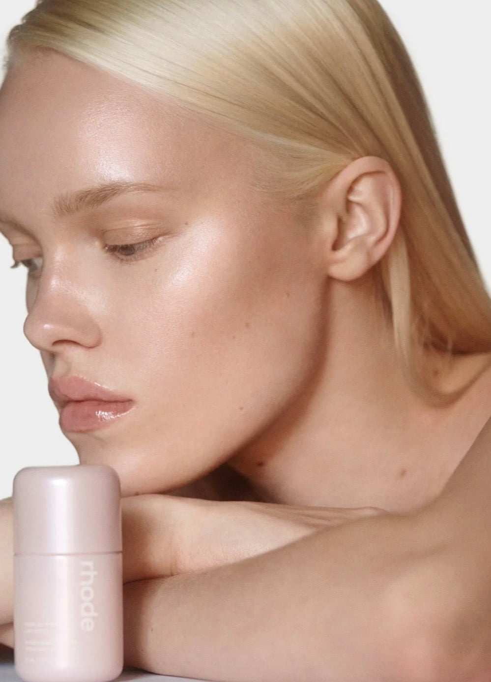 Rhode- Highlight Milk Multipurpose Luminizer