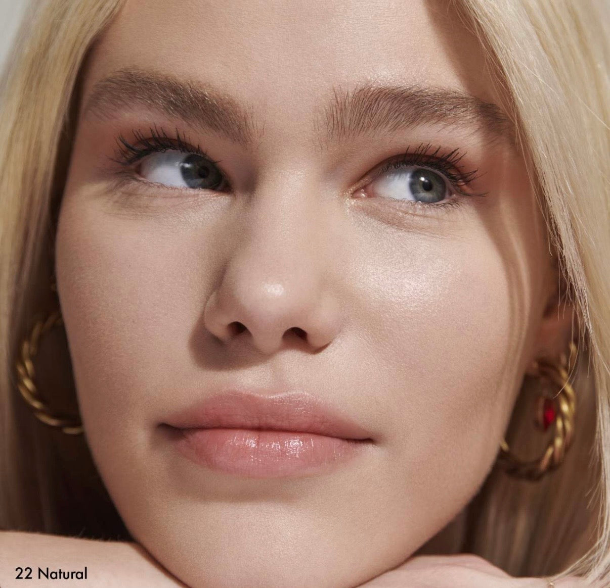 Sephora- Best Skin Ever Multi-Use Hydrating Glow Concealer