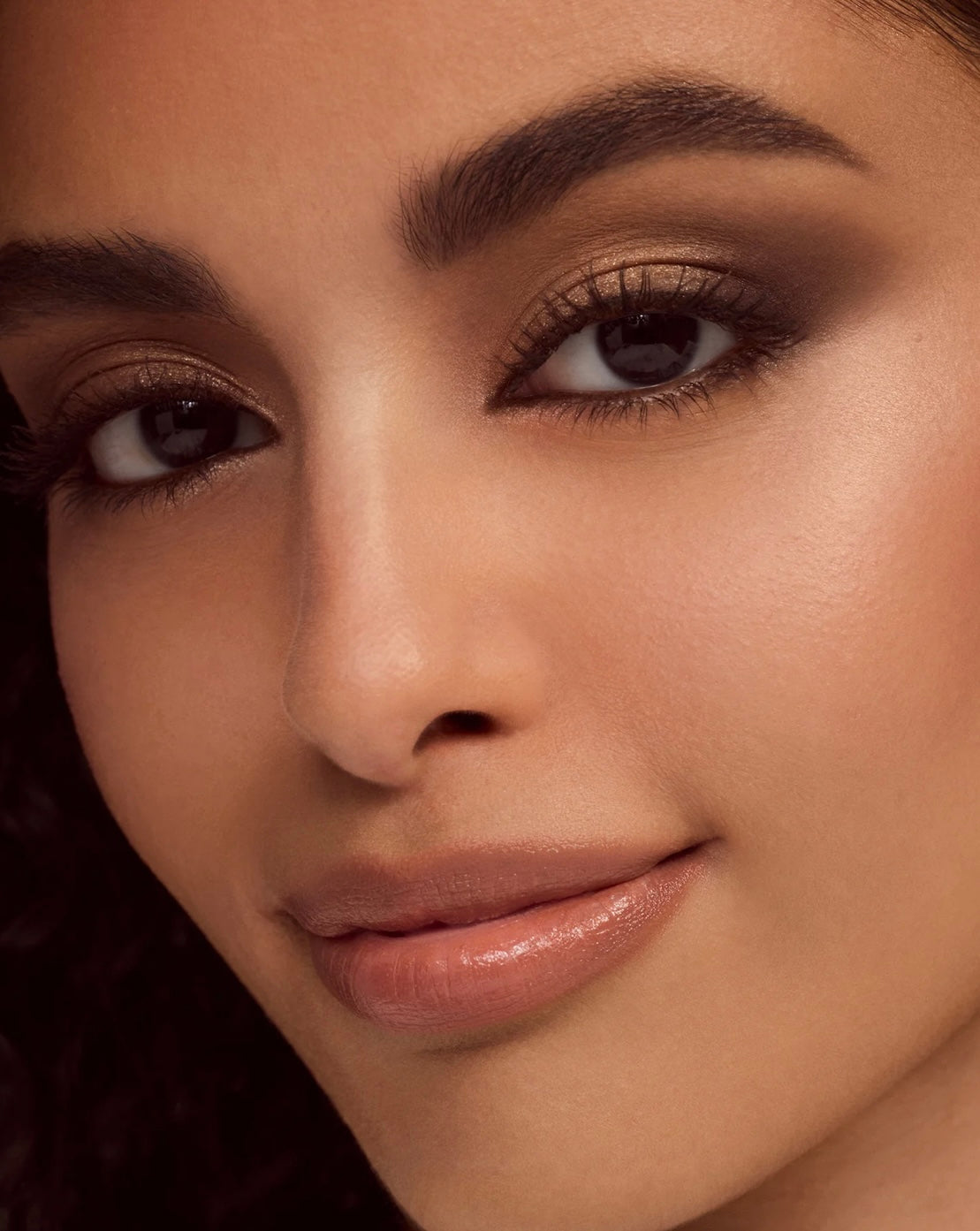 Rare Beauty- Essential Neutrals Eyeshadow Palette