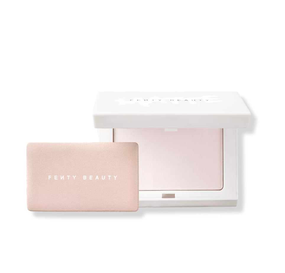 Fenty Beauty- Invisimatte Instant Setting + Bloating Powder