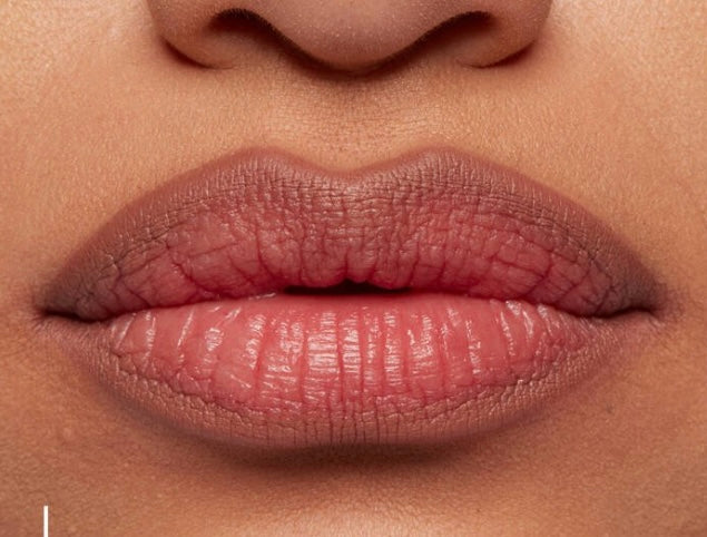 NYX- Duck Plump Retractable Plumping Lip Liner