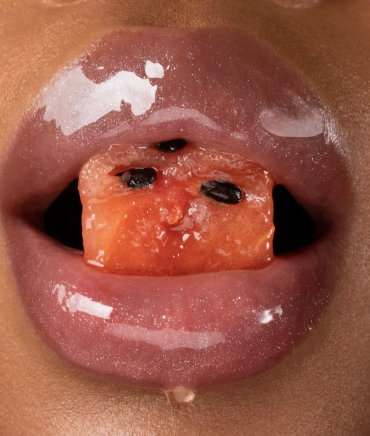 gisou-Honey Infused Lip Oil