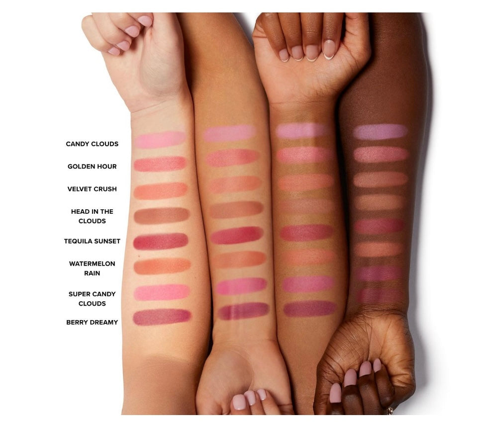 Too Faced- Cloud Crush Blurring Powder Blush