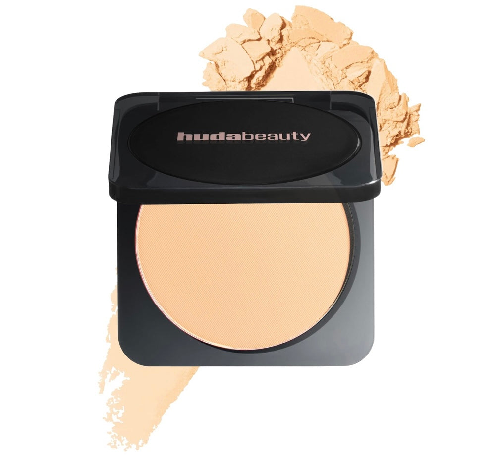 Huda Beauty- Easy Bake Airbrush Matte Pressed Setting Powder