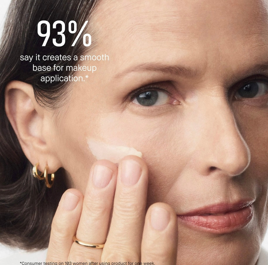 Bobbi Brown- Vitamin Enriched Face Base Moisturizer + Primer with Vitamin C + Hyaluronic Acid