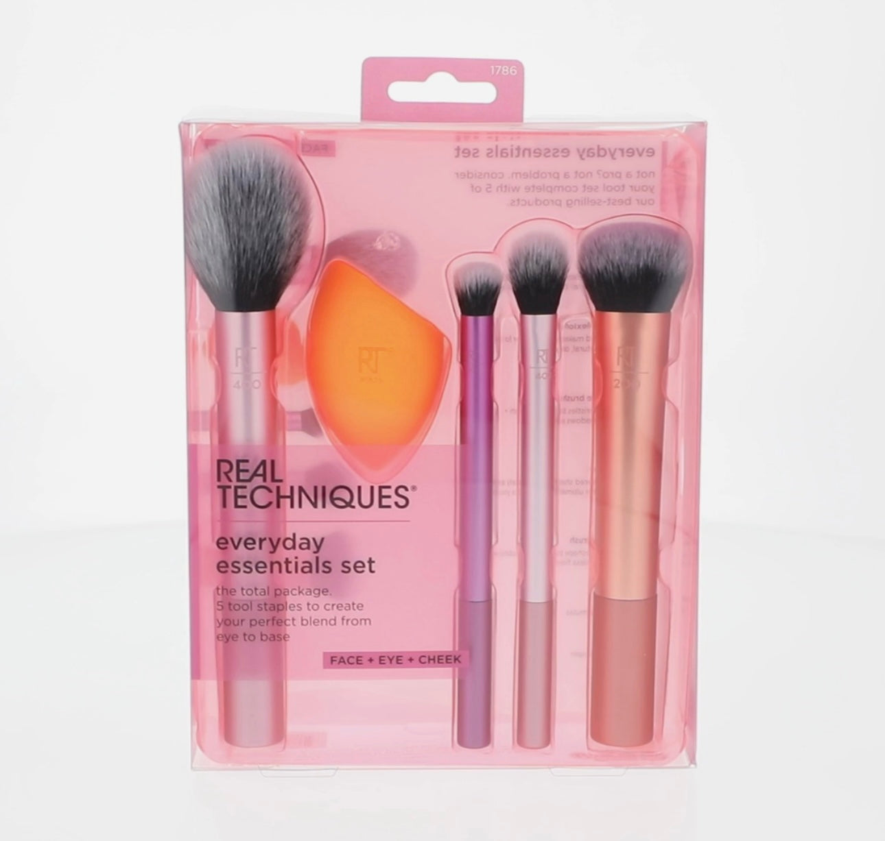 Real Techniques- Everyday Essentials Makeup Brush & Sponge Set