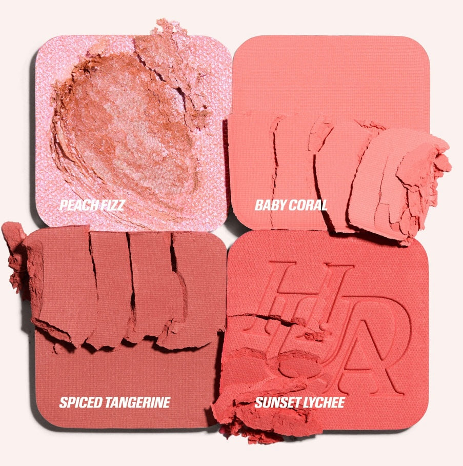 Huda Beauty- Blush Filter Blurring Blushlighters Palette