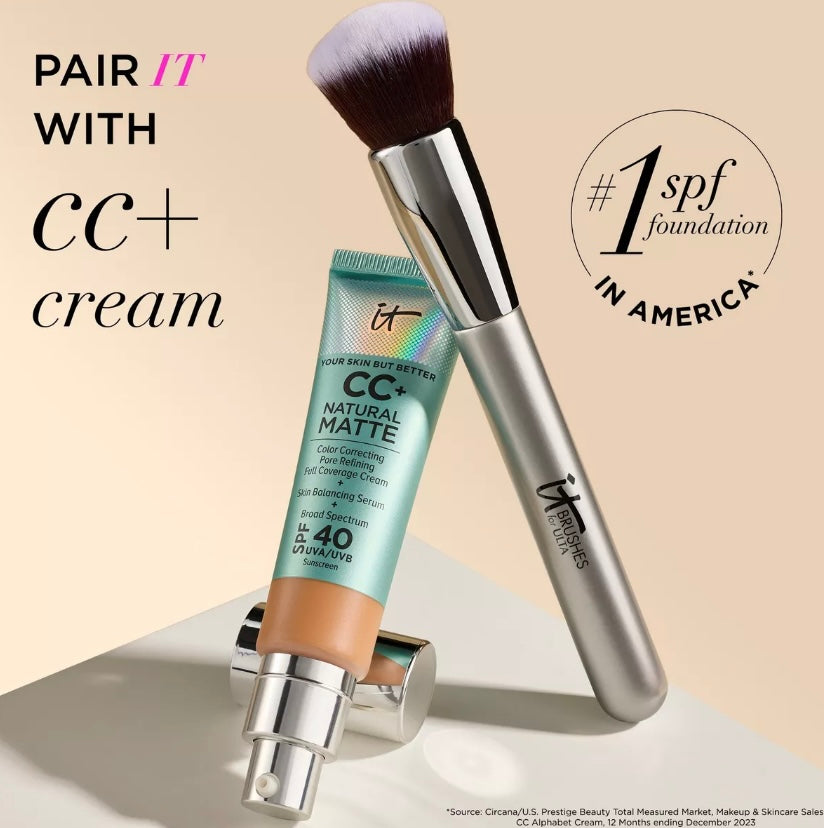 IT Cosmetics- Airbrush Blurring Foundation Brush