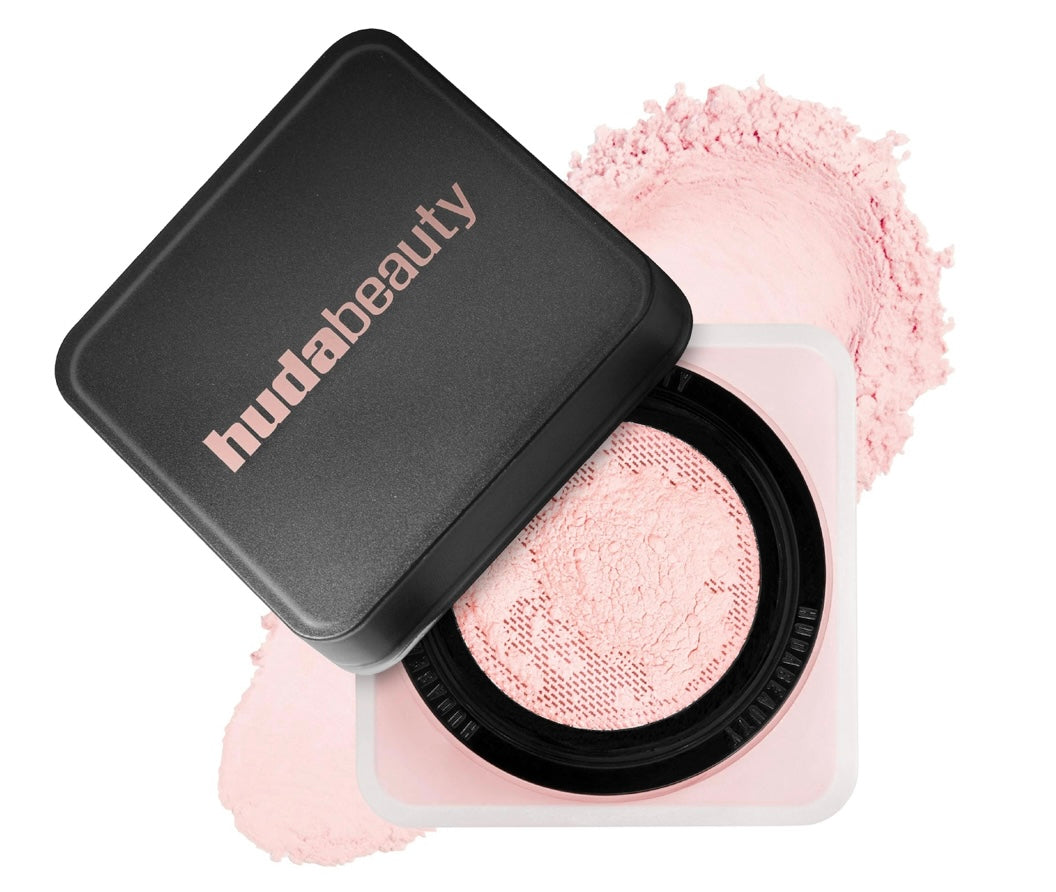 Huda Beauty-Easy Bake Blurring Loose Powder