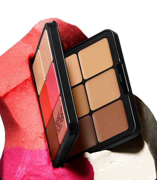 Make Up For Ever- HD SKIN FACE ESSENTIALS PALETTE WITH HIGHLIGHTERS- MULTIUSE CREAM FOUNDATION, BLUSH & HIGHLIGHT PALETTE