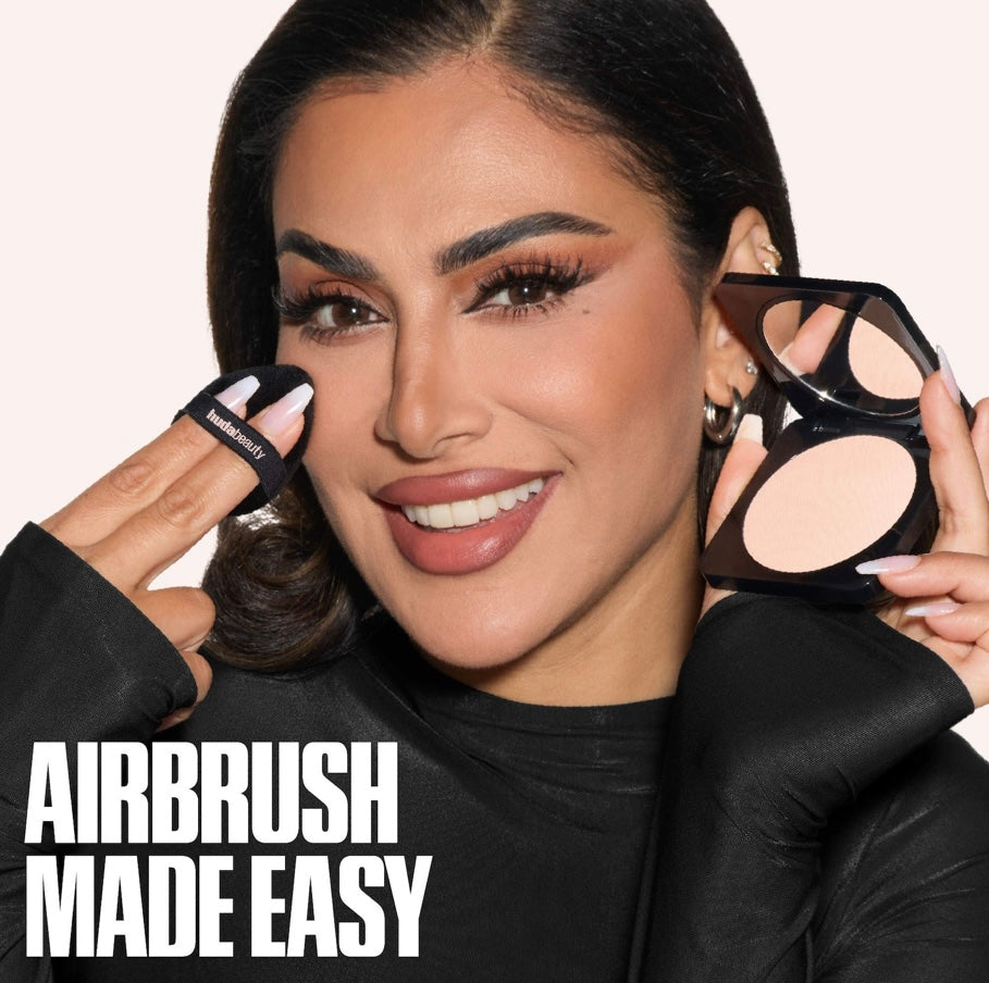 Huda Beauty- Easy Bake Airbrush Matte Pressed Setting Powder