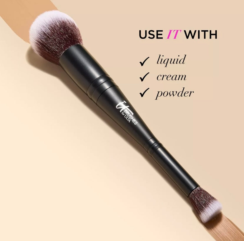 IT Cosmetics- Airbrush Dual Ended Flawless Complexion Concealer & Foundation Brush