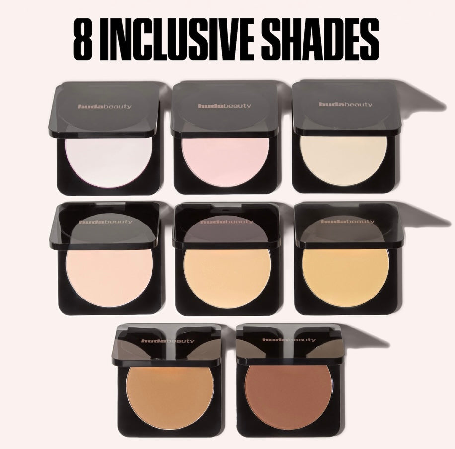 Huda Beauty- Easy Bake Airbrush Matte Pressed Setting Powder