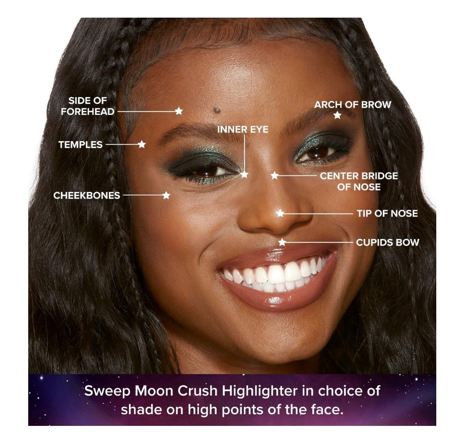 Too Faced- Moon Crush Powder Highlighter
