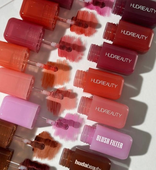 Huda Beauty- Soft Glow Liquid Blush