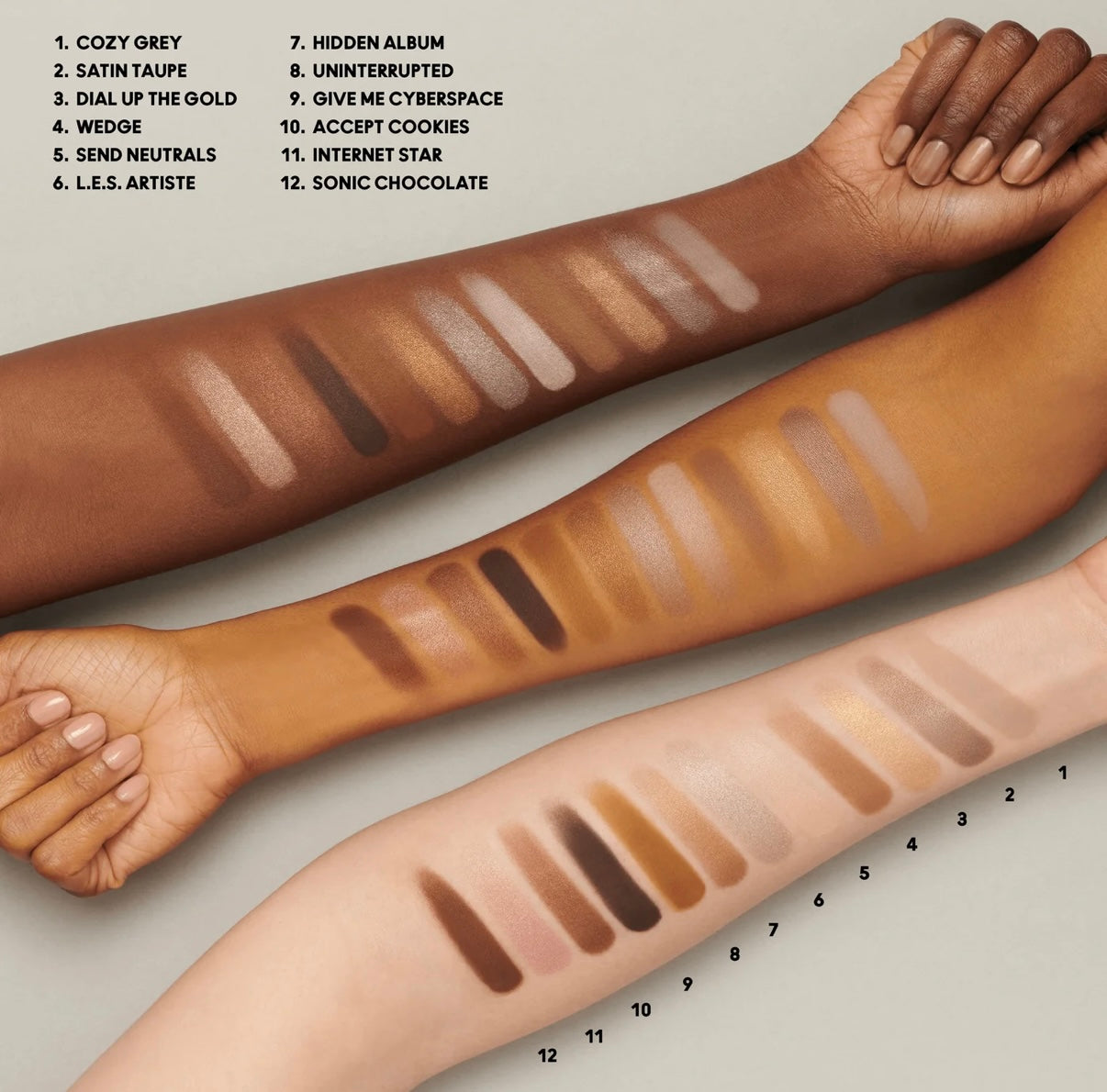 MAC- Connect In Colour Eye Shadow Palette