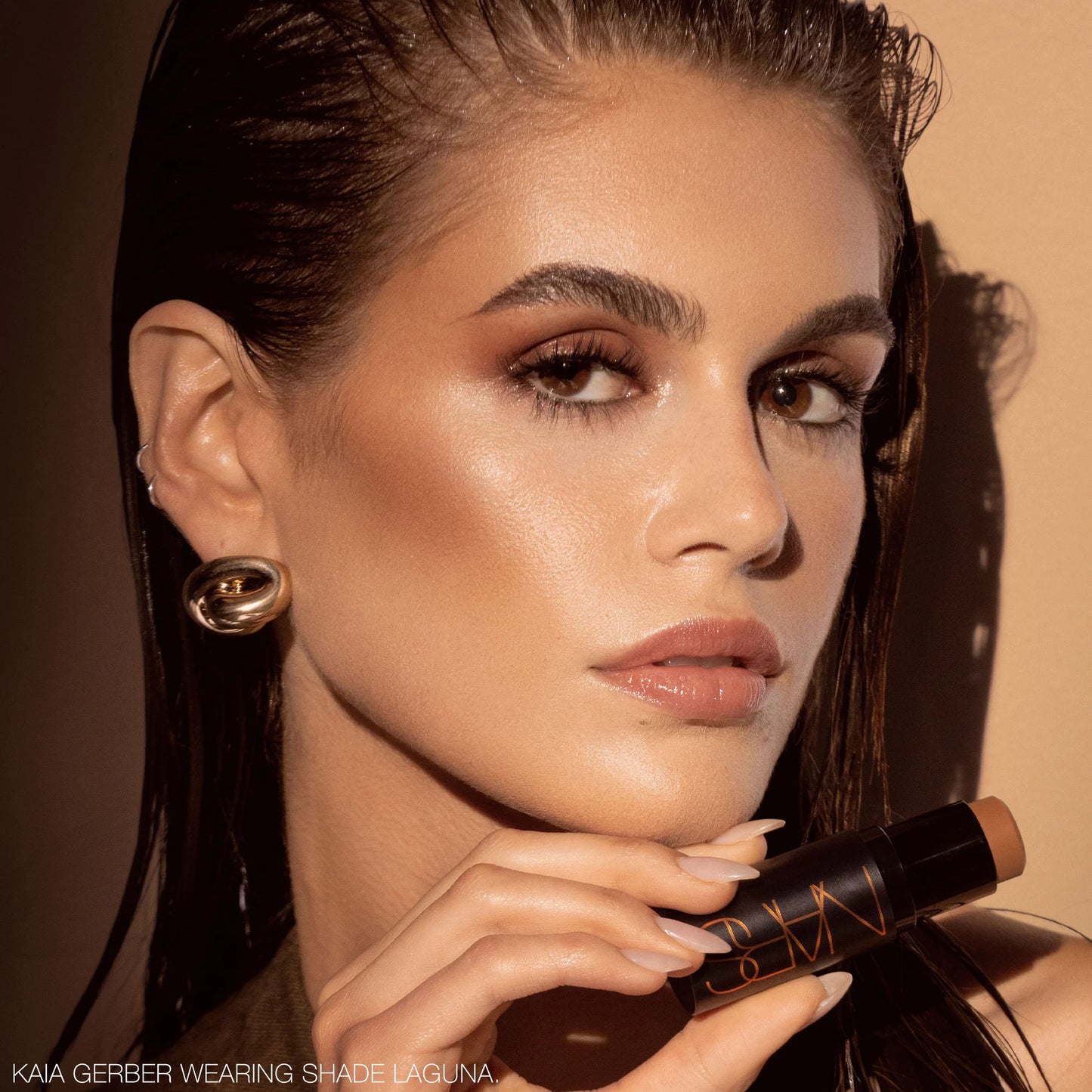Nars- The Multiple Sculpting Contour Stick